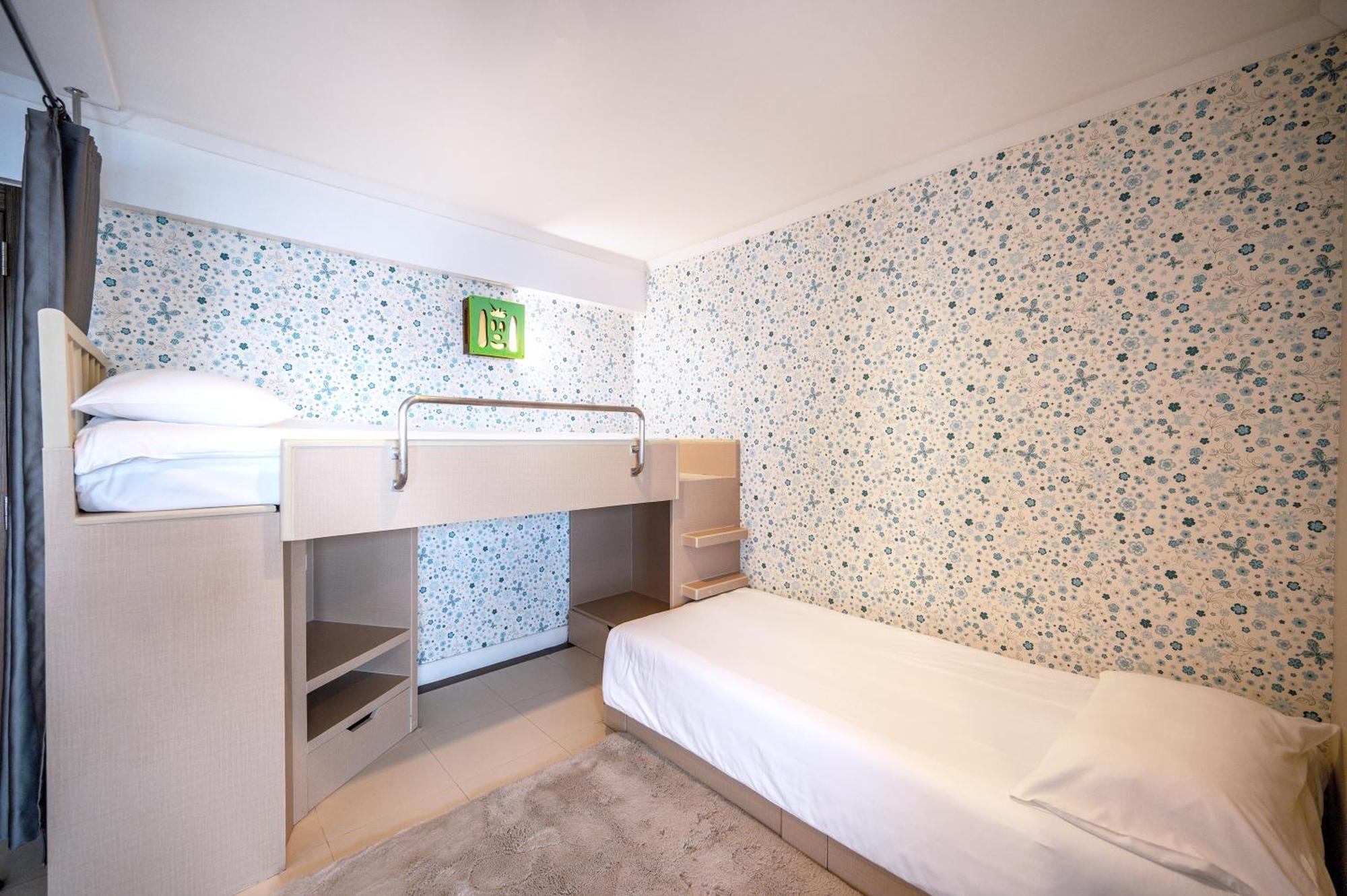 Family Suite Bunk Bed,1621408324:JPEG